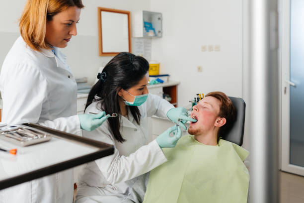 Best Emergency Broken Tooth Repair in New City, NY